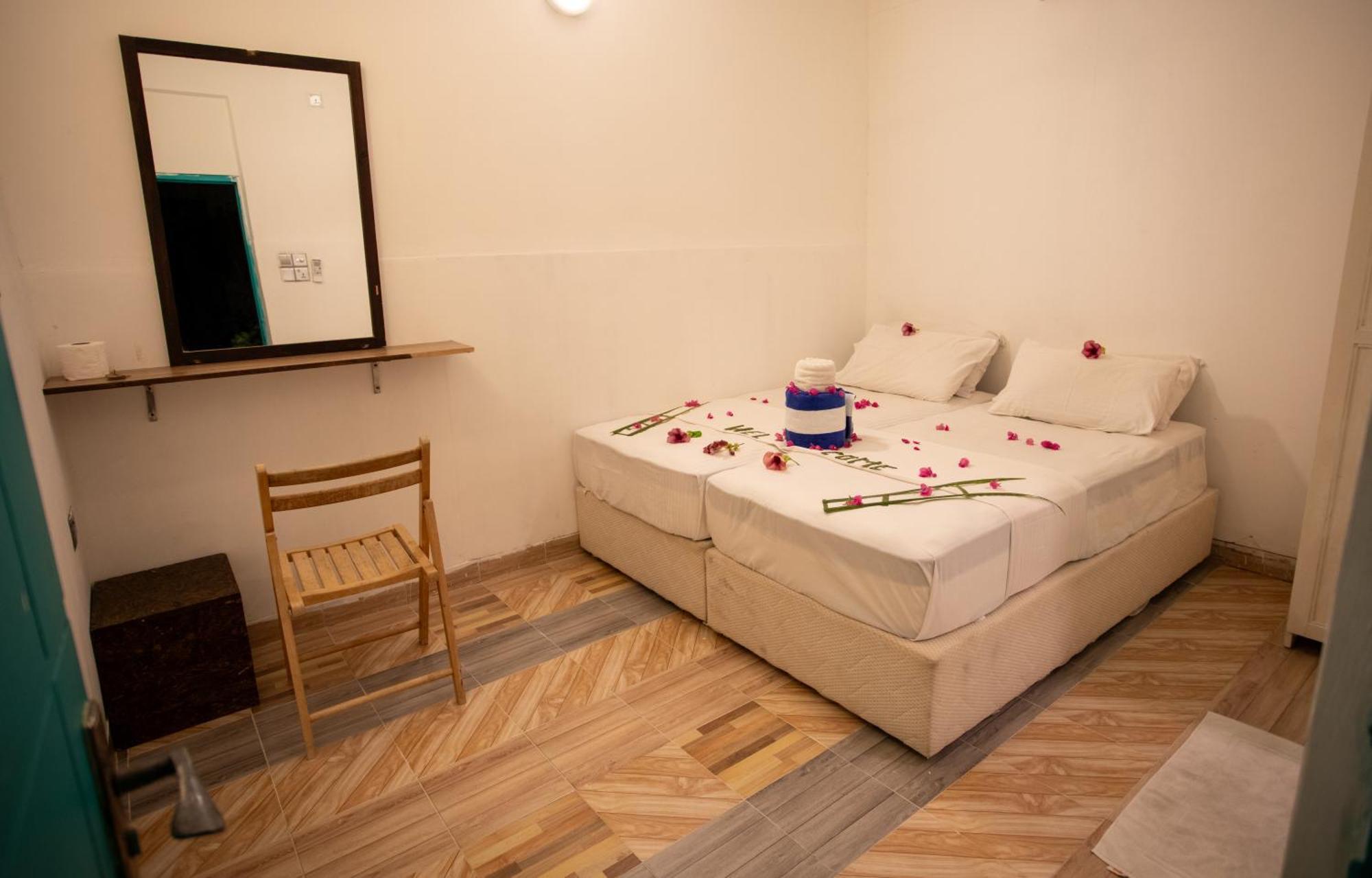 Ihaven Thulusdhoo Hotel Luaran gambar