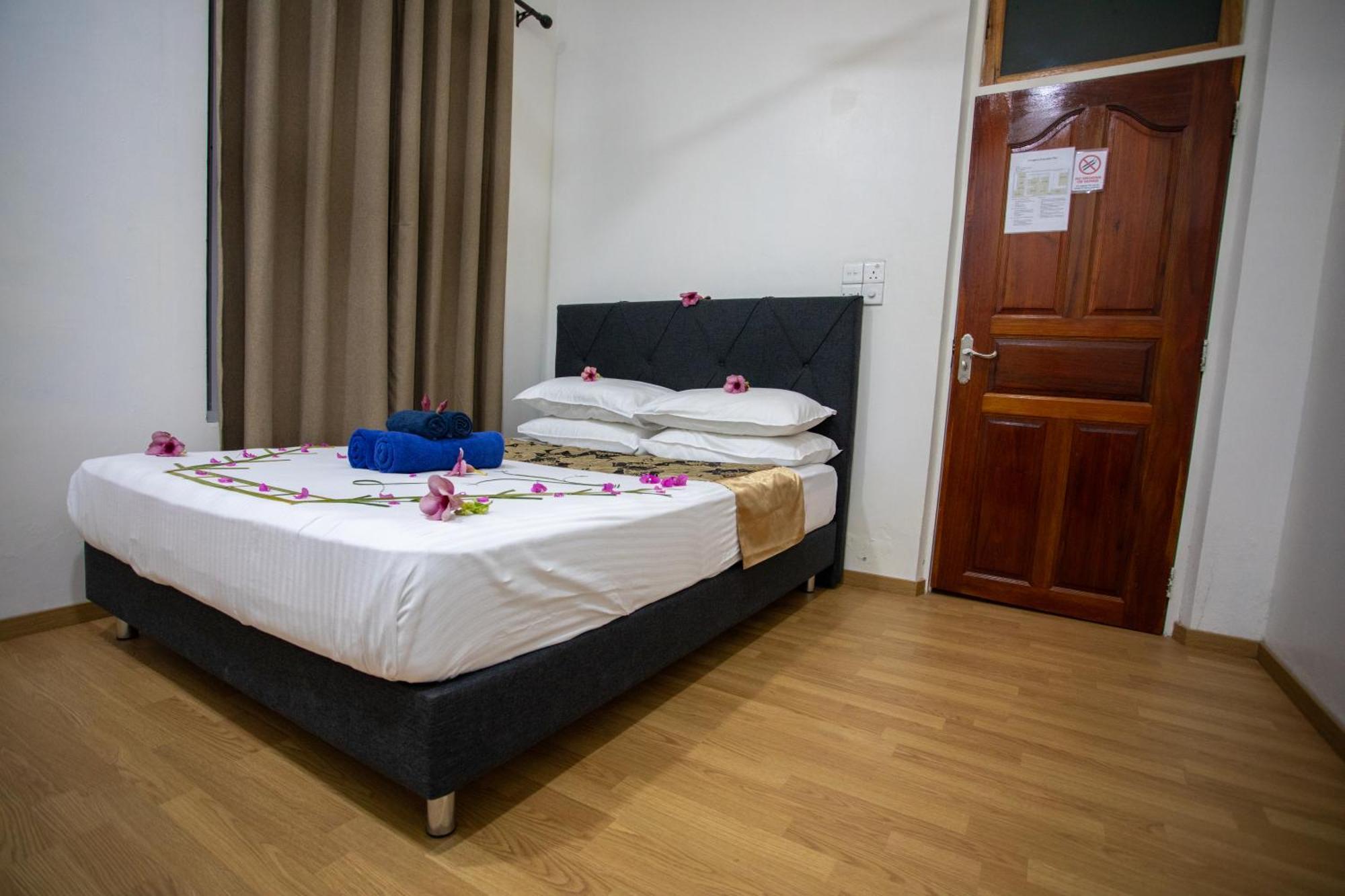 Ihaven Thulusdhoo Hotel Luaran gambar